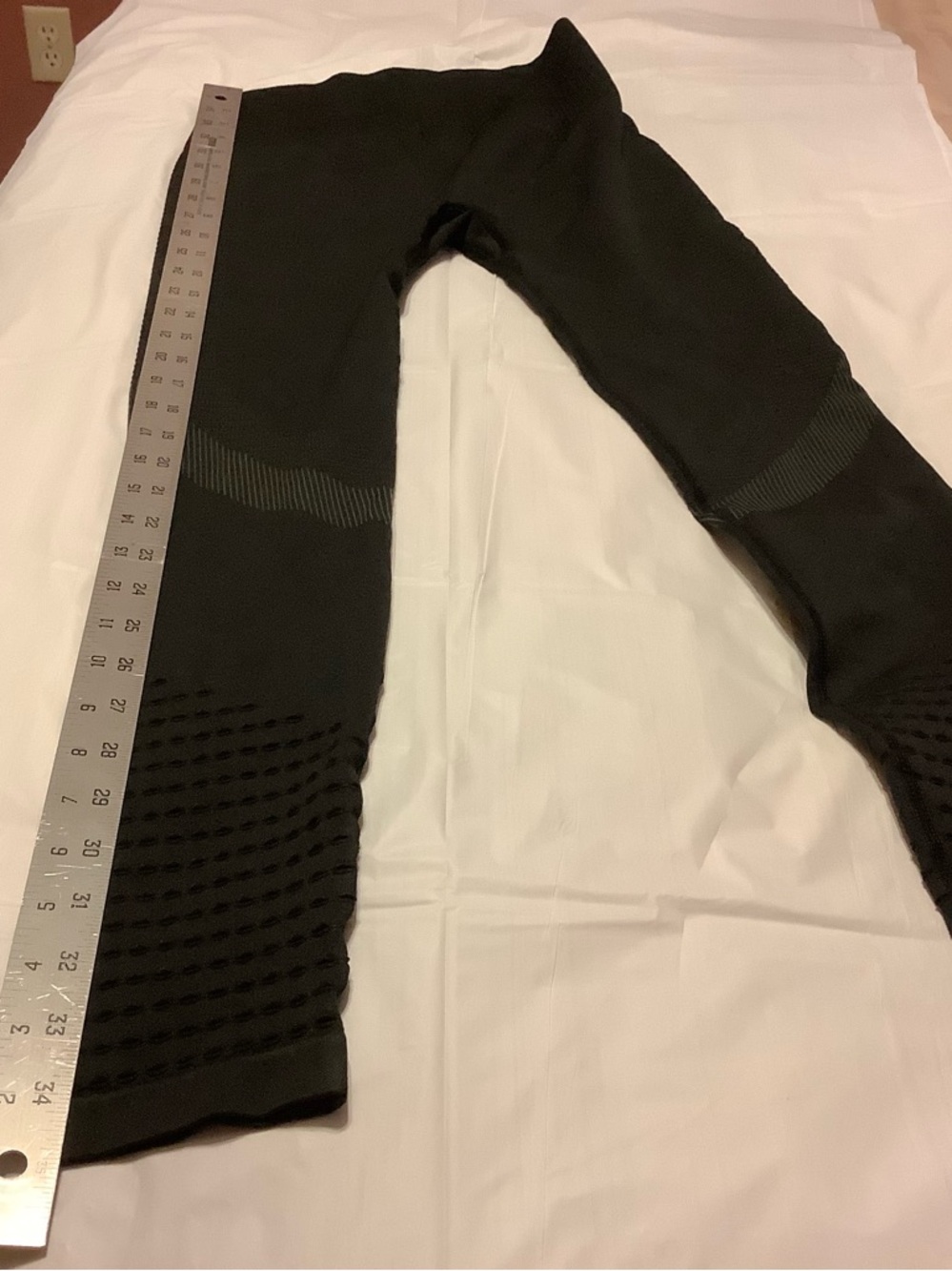 Black Textured  Leggings